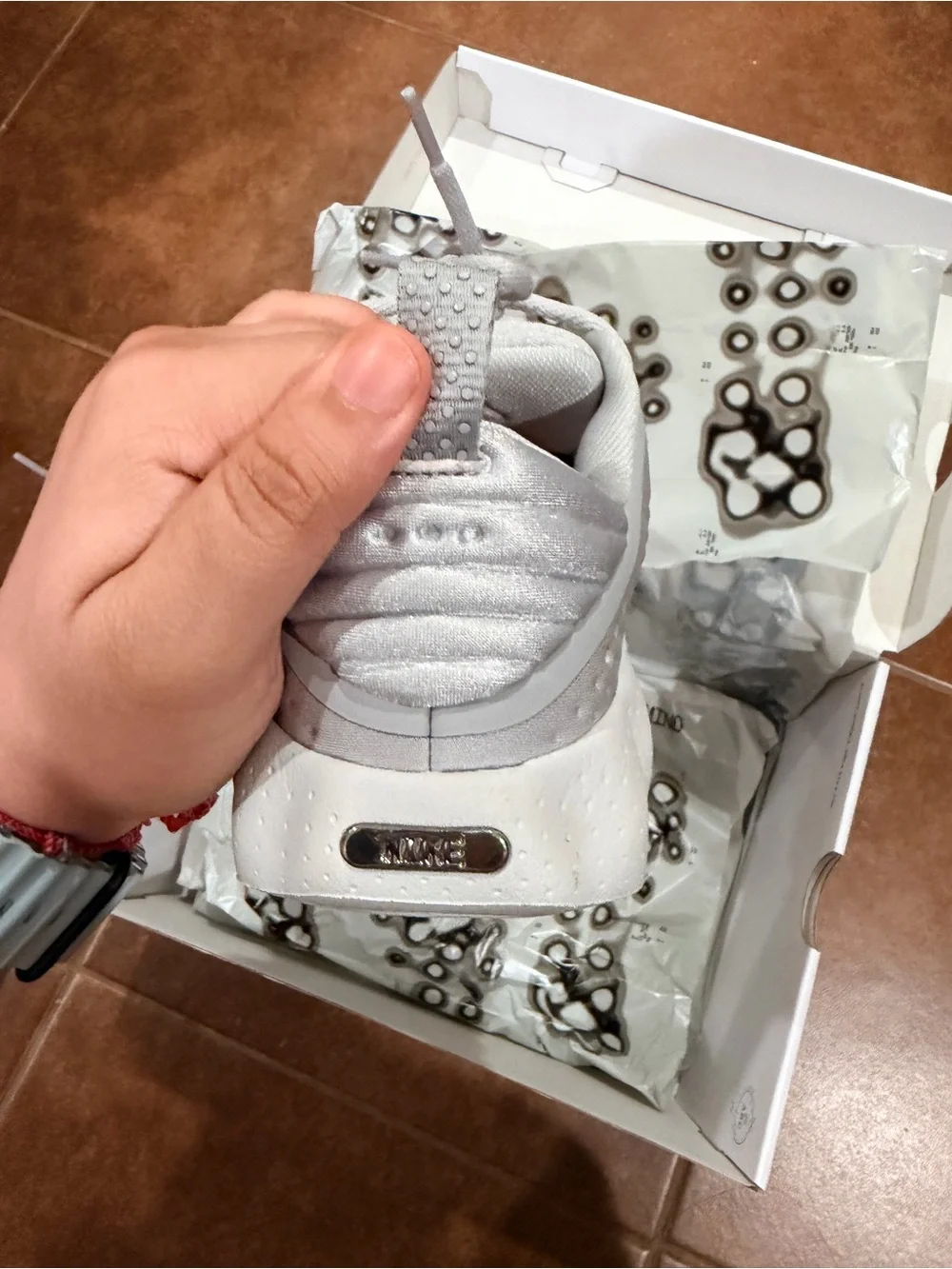 Nike Mind 02 Sneakers